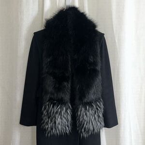 Just Jamie Faux Fur Black White Scarf With Pockets